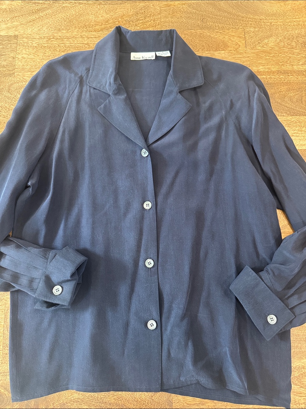 Anne Klein II 100% silk size 4 navy blue blouse